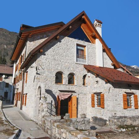 Apartment Albergo Diffuso - Cjasa Ustin-1 By Interhome Барчис Экстерьер фото