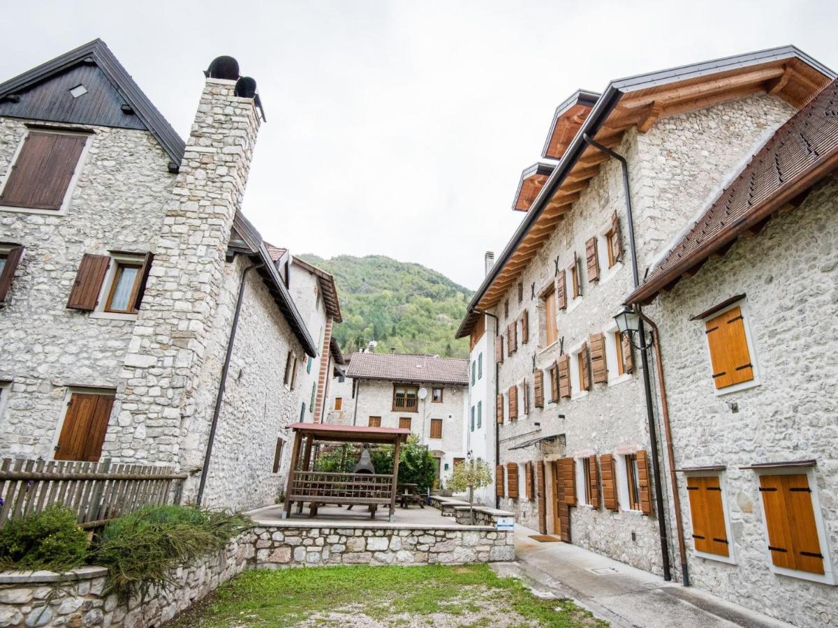 Apartment Albergo Diffuso - Cjasa Ustin-1 By Interhome Барчис Экстерьер фото