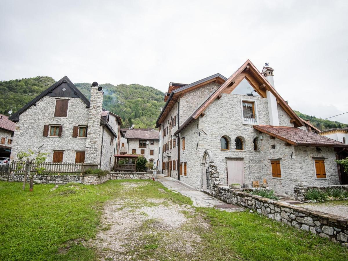 Apartment Albergo Diffuso - Cjasa Ustin-1 By Interhome Барчис Экстерьер фото
